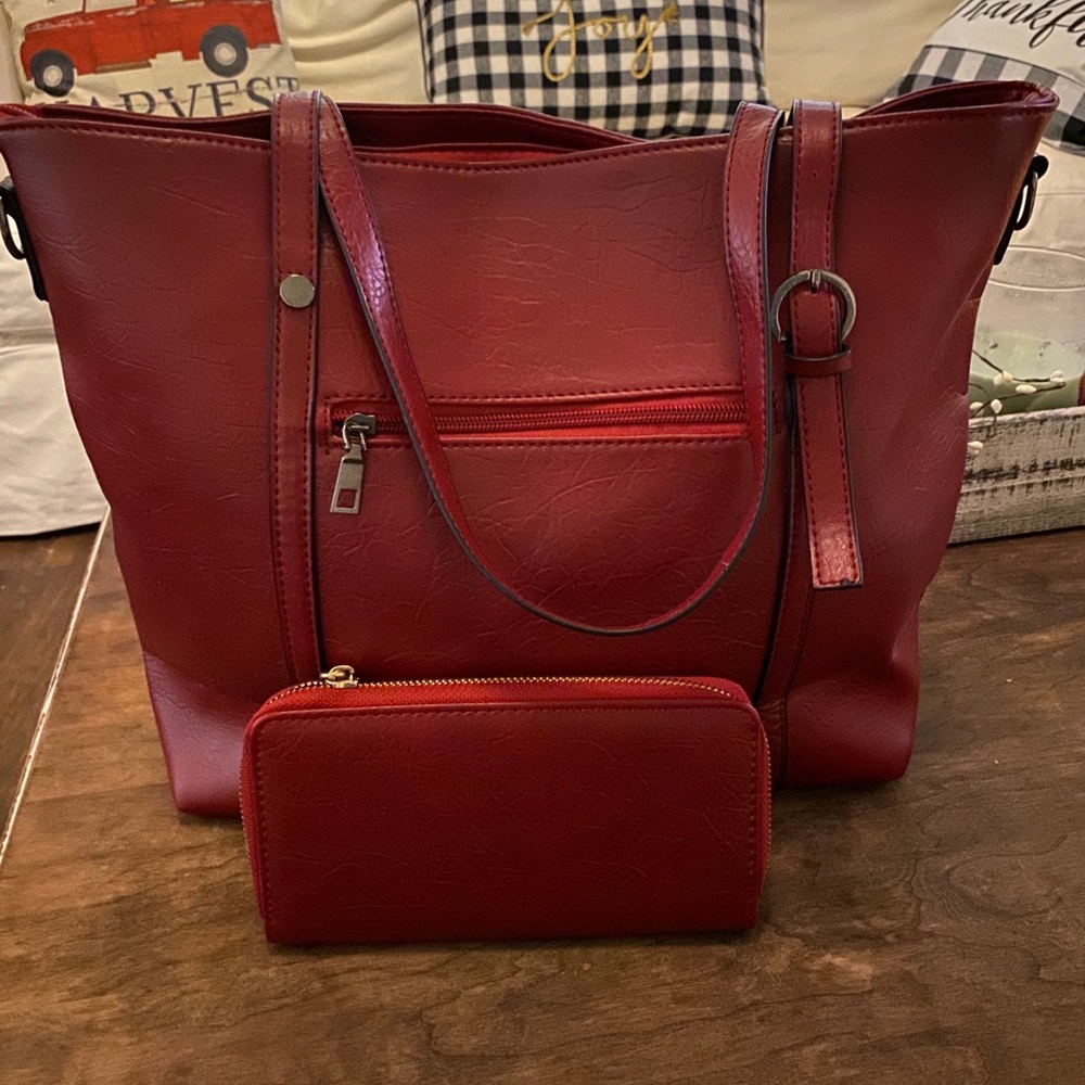 🌺 NWOT Chenhan Red Leather Tote SET 🌺